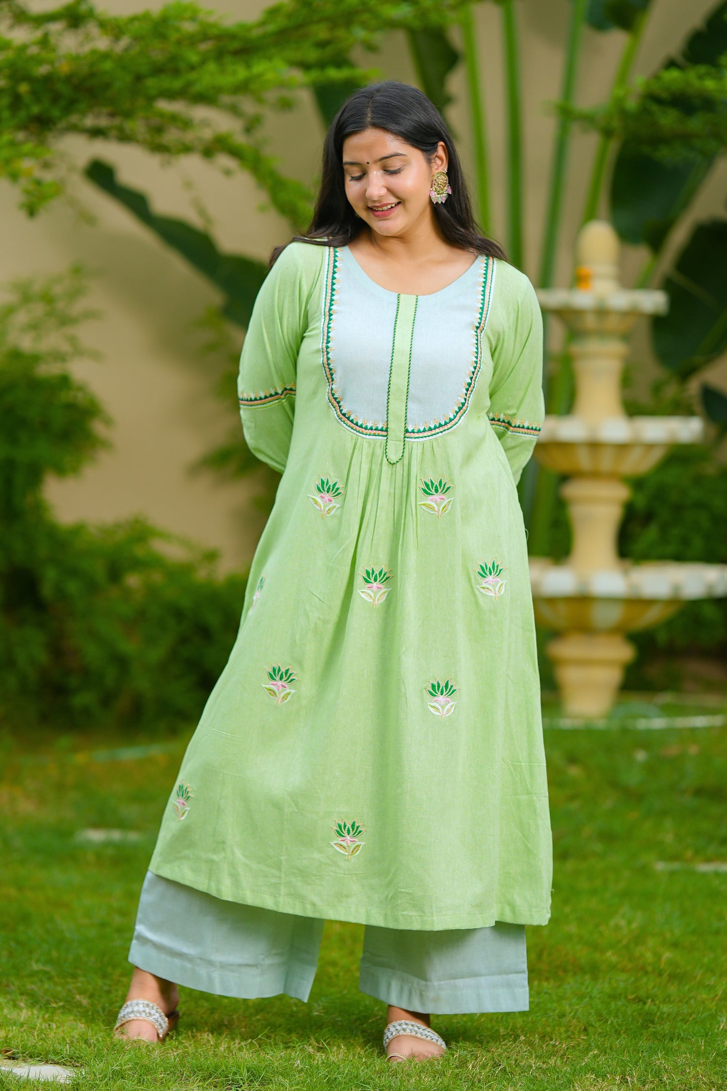 Green Lotus Cotton Suit Set