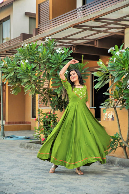 Leafy Mahendi Green Dress