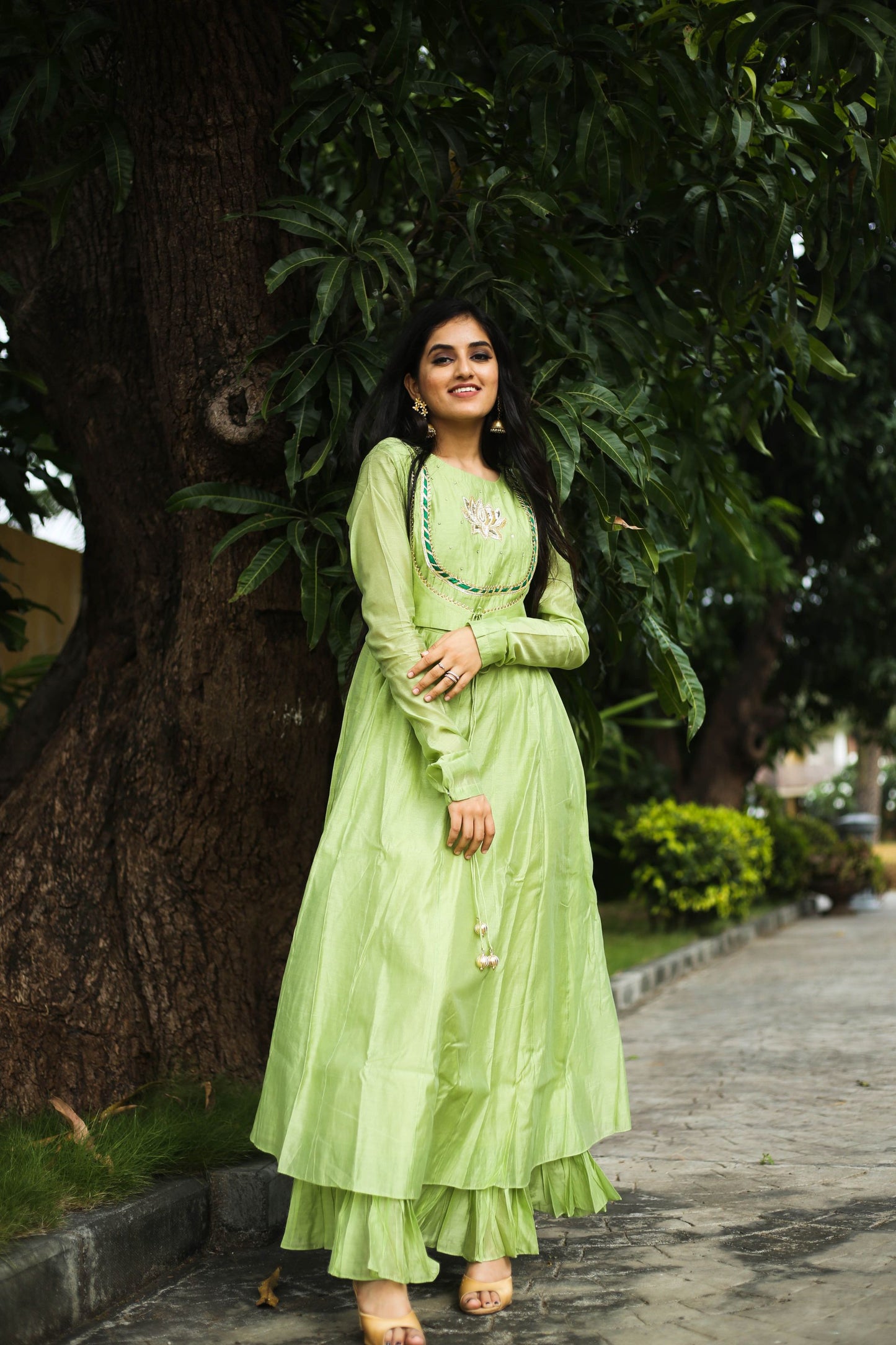 Green apple Traditional Dress Shreetatvam Green apple Traditional Dress Shreetatvam